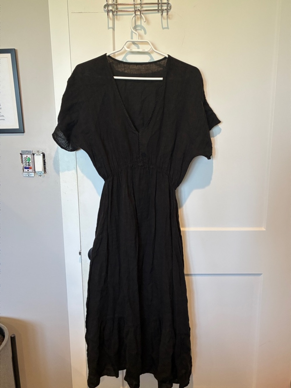 Women's Black V-Neck Short Sleeve Maxi Dress with Elastic Waist B20